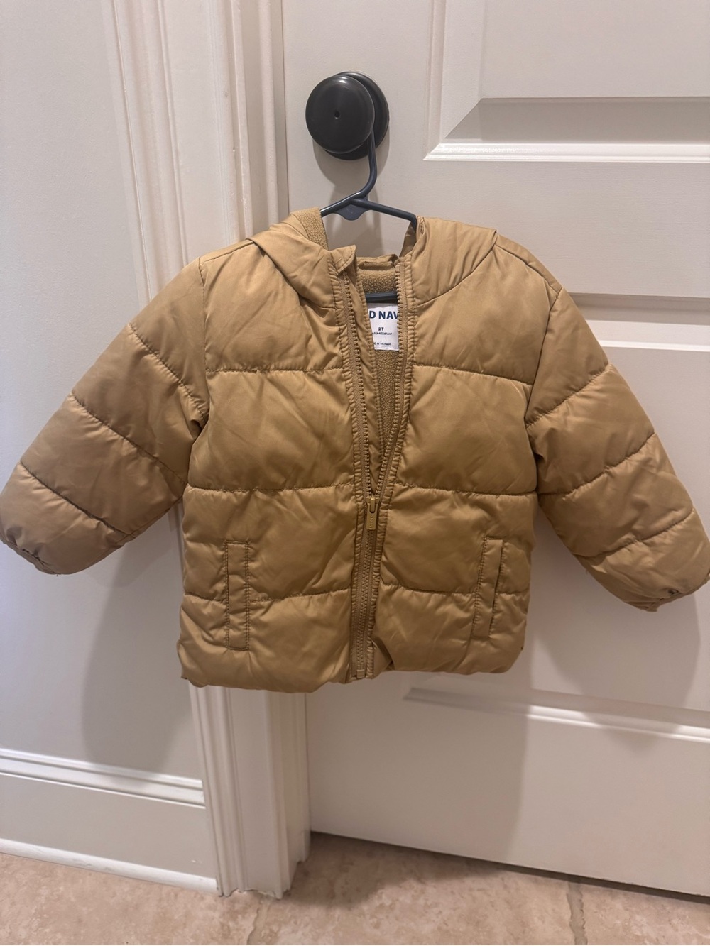 Toddler Boy Puffer Jacket. Size 2t.